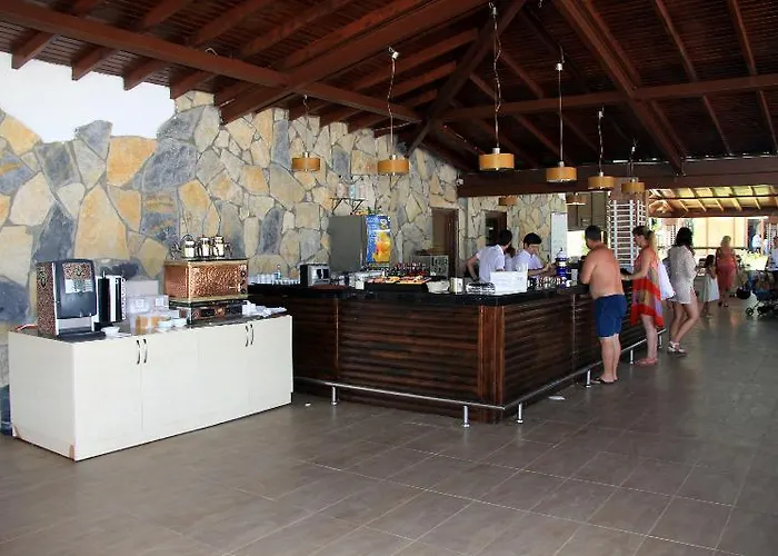 Ośrodek wypoczynkowy Bay & 5*