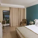 Bay & Guvercinlik (Bodrum)