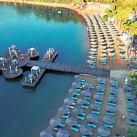 Bay & Guvercinlik (Bodrum)