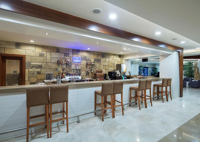 Θέρετρο Bay &